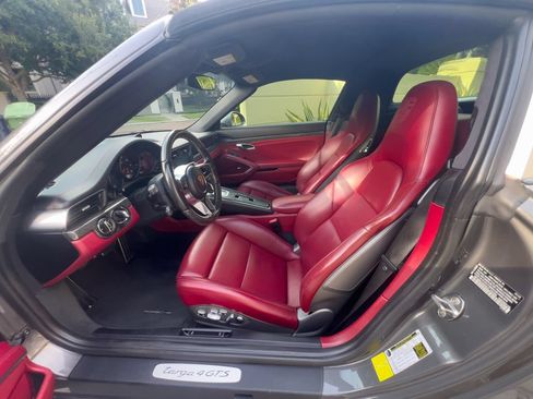 Used 2019 Porsche 911 Targa 4 GTS AWD/4WD image 26
