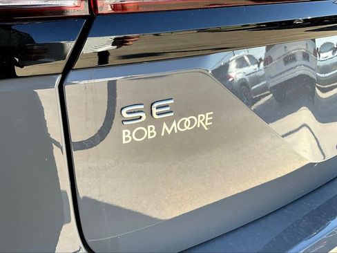 New 2026 Volkswagen Atlas Peak Edition image 8