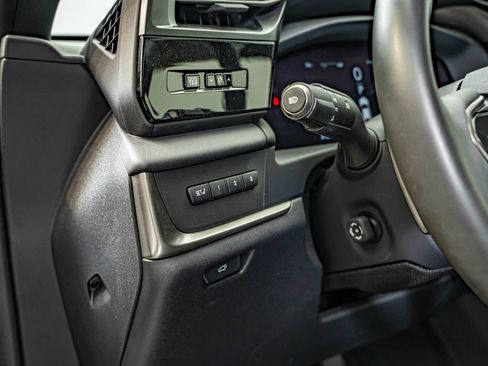 Certified 2024 Lexus RZ 450e Premium w/ Technology Package AWD/4WD image 19