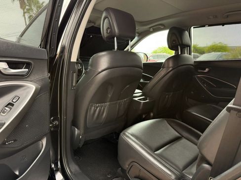 Used 2018 Hyundai Santa Fe Limited FWD image 44