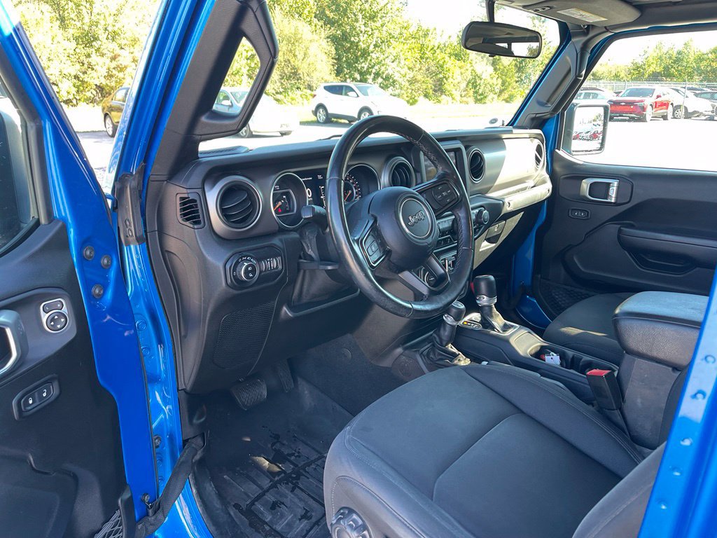 Used 2020 Jeep Gladiator Sport w/ Quick Order Package 24S AWD/4WD image 13
