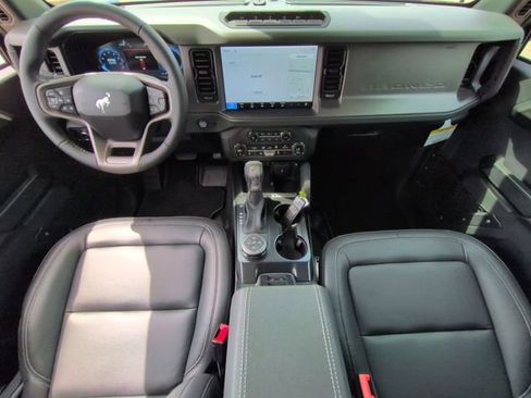 New 2026 Ford Bronco Badlands image 14