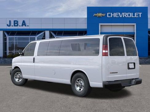 New 2025 Chevrolet Express 3500 LS image 3