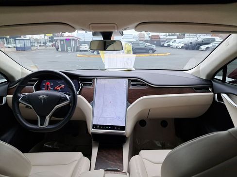 Used 2018 Tesla Model S 75D image 18