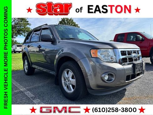 Used 2011 Ford Escape XLT w/ 202A Rapid Spec Order Code AWD/4WD image 1