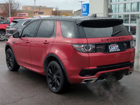 Used 2017 Land Rover Discovery Sport HSE Luxury image 8