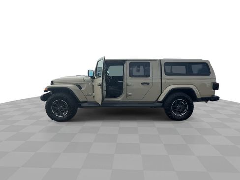 Used 2022 Jeep Gladiator Overland w/ LED Lighting Group AWD/4WD image 5