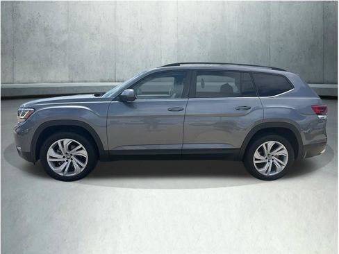 Used 2022 Volkswagen Atlas SE AWD/4WD image 2