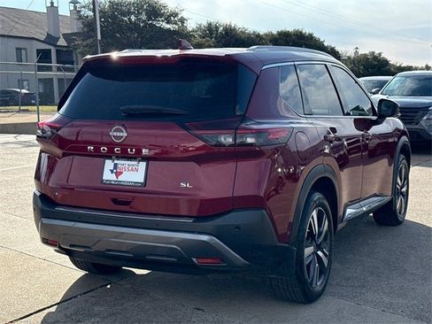 Certified 2023 Nissan Rogue SL w/ SL Premium Package image 10