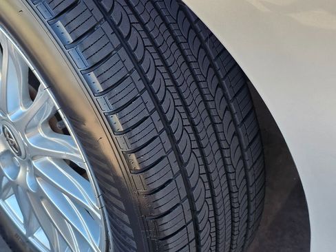 Used 2007 Toyota Camry LE image 18