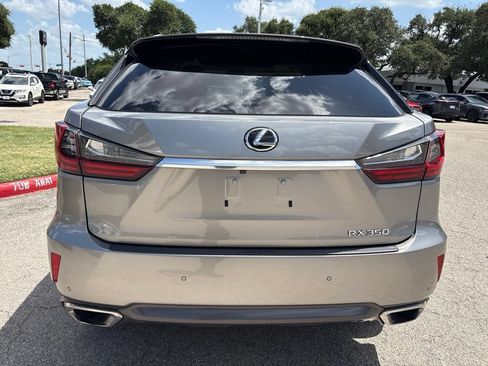 Used 2017 Lexus RX 350 FWD w/ Luxury Package image 4