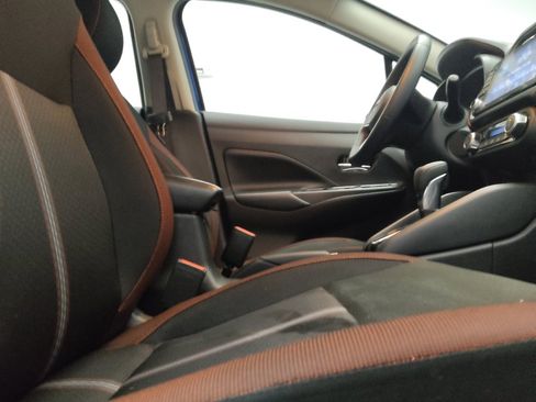 Used 2024 Nissan Versa SR FWD image 21