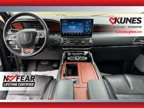 Used 2024 Lincoln Navigator Reserve w/ Equipment Group 201A AWD/4WD image 31