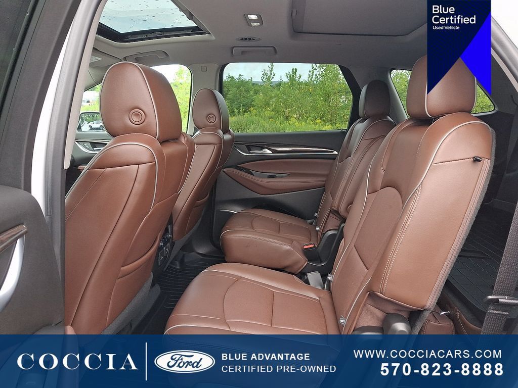 Used 2021 Buick Enclave Avenir w/ Avenir Technology Package AWD/4WD image 10