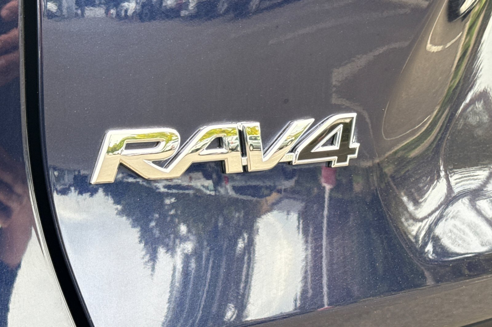 Certified 2024 Toyota RAV4 XLE FWD image 27