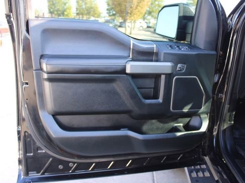 Used 2019 Ford F150 Raptor w/ Equipment Group 802A Luxury image 17