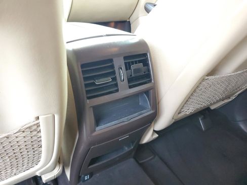 Used 2018 Mercedes-Benz GLE 350 w/ Premium 1 Package image 16