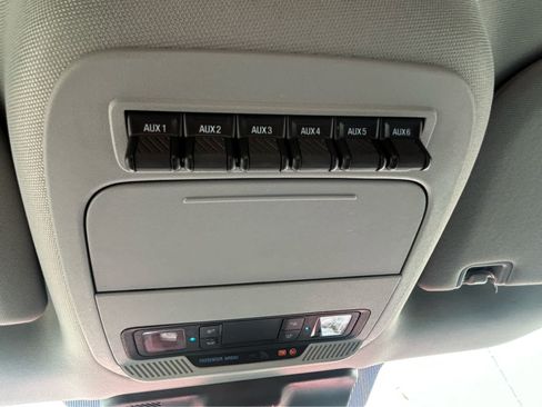 Used 2023 Ford F350 XLT w/ Snow Plow/Camper Package AWD/4WD image 41