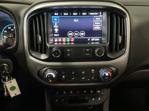 Used 2019 Chevrolet Colorado ZR2 image 23