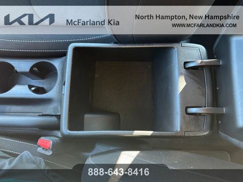 Used 2023 Kia Forte LXS image 32