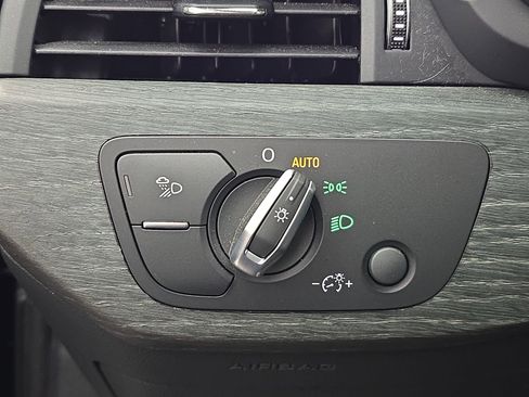 Used 2023 Audi A4 2.0T Premium Plus w/ Premium Plus Package image 25