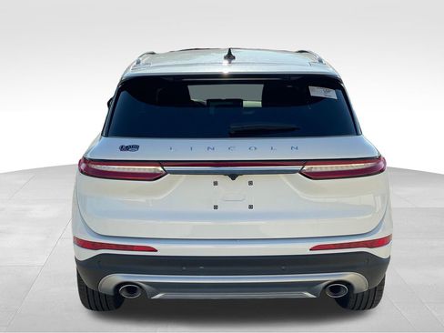 New 2026 Lincoln Corsair Premiere image 4