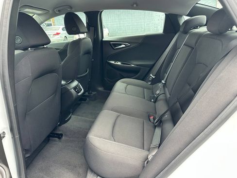 Used 2023 Chevrolet Malibu LT FWD image 22