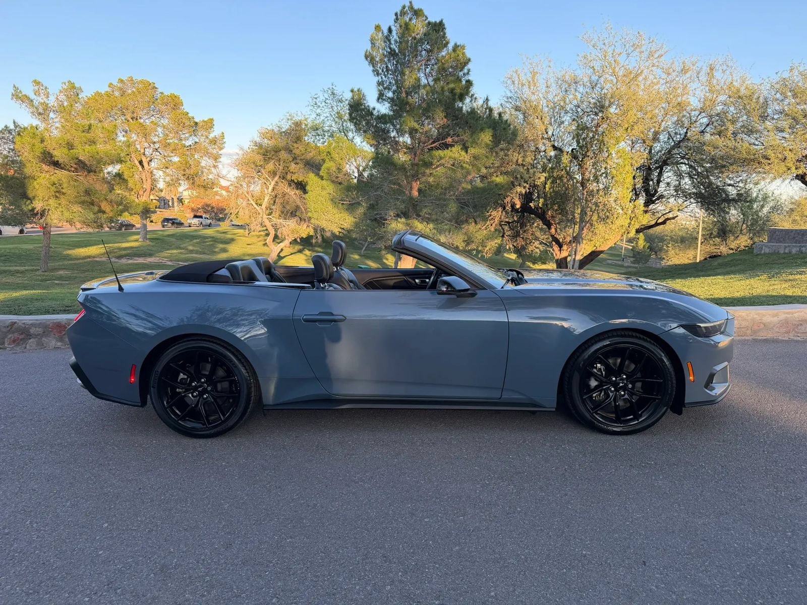 Used 2024 Ford Mustang Premium RWD image 6