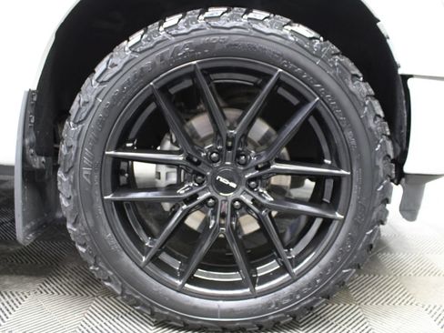 Used 2023 Ford F150 Lariat w/ Equipment Group 502A High AWD/4WD image 14