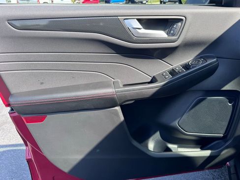 Used 2024 Ford Escape ST-Line w/ Tech Pack #1 image 22