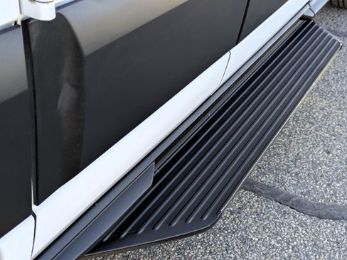 Used 2019 Ford Transit 150 XL image 34