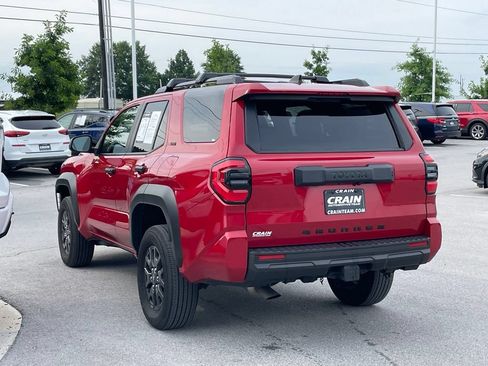 Used 2025 Toyota 4Runner 4WD image 5