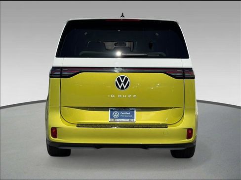 Certified 2025 Volkswagen ID. Buzz 1st Edition image 5