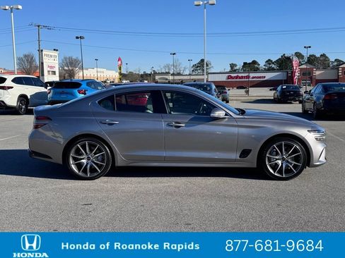Used 2024 Genesis G70 2.5T image 21