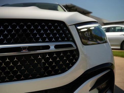 Certified 2026 Mercedes-Benz GLE 350 4MATIC image 12