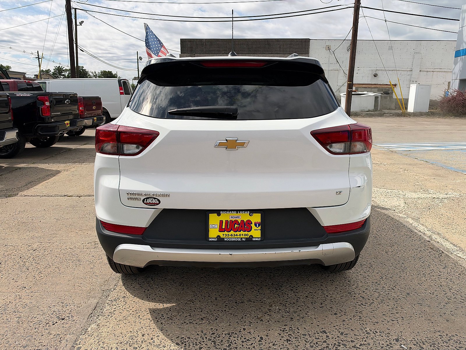 Used 2023 Chevrolet TrailBlazer LT AWD/4WD image 6