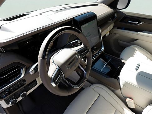 New 2026 GMC Yukon Denali w/ Denali Reserve Package image 8