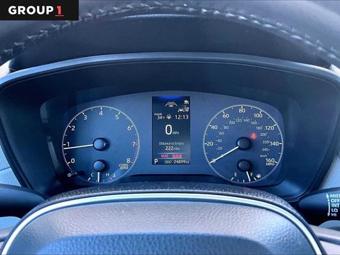 Used 2023 Toyota Corolla Cross LE w/ Moonroof Package image 26