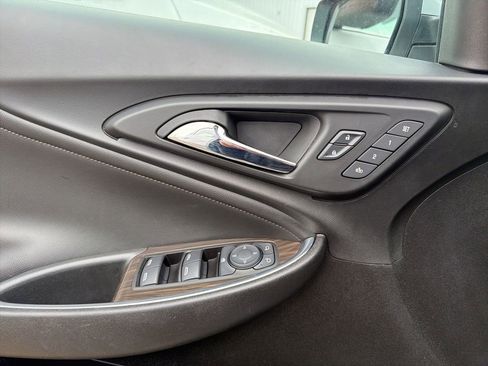 Used 2024 Chevrolet Malibu LT image 14