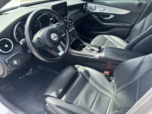 Used 2018 Mercedes-Benz C 300 Sedan image 21