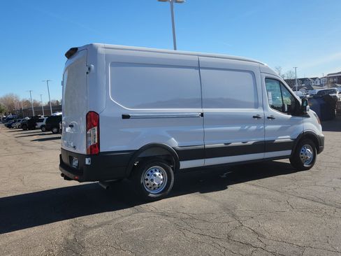 New 2025 Ford Transit 250 148 Medium Roof Extended AWD image 14