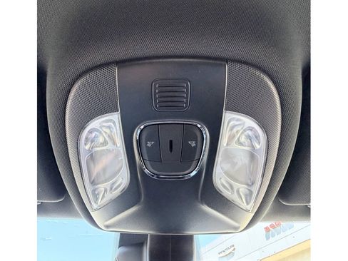 New 2026 Jeep Compass Latitude image 15