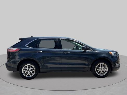 Used 2024 Ford Edge SEL AWD/4WD image 7