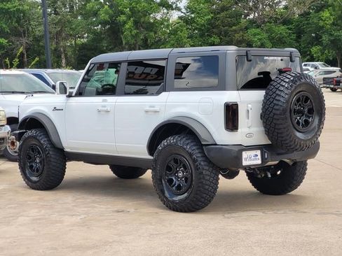 Used 2022 Ford Bronco Wildtrak image 6