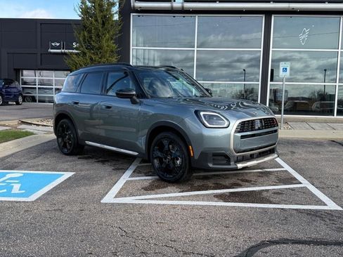 Used 2025 MINI Cooper Countryman S w/ Comfort Package Max AWD/4WD image 1