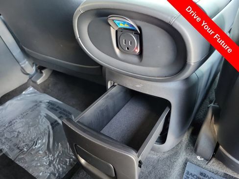 Used 2026 Hyundai Palisade Calligraphy FWD image 24