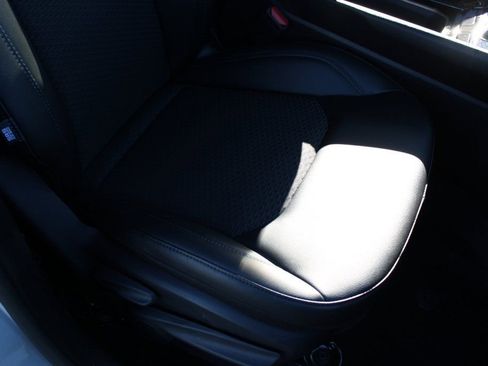 New 2026 Jeep Compass Latitude image 26