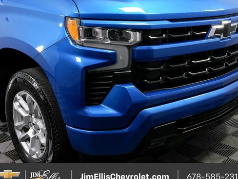 Used 2024 Chevrolet Silverado 1500 RST RWD image 34