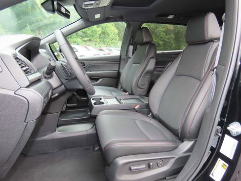 New 2026 Honda Odyssey Sport-L image 13