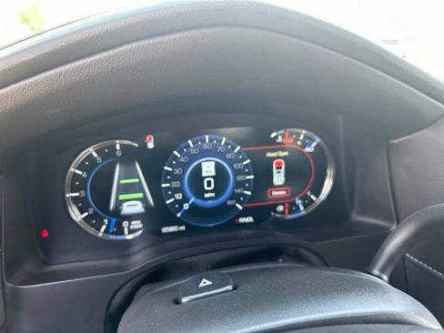 Used 2020 Cadillac Escalade Luxury AWD/4WD image 7